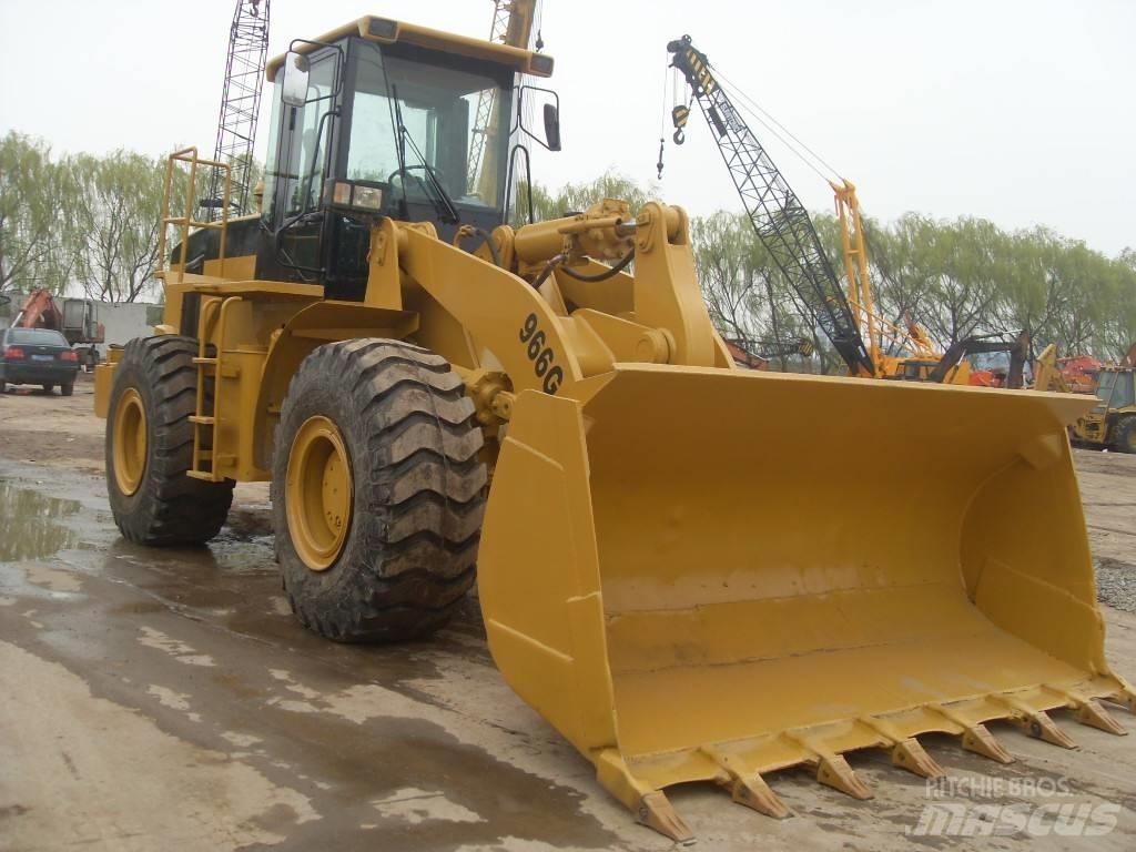 CAT 966G Chargeuse sur pneus