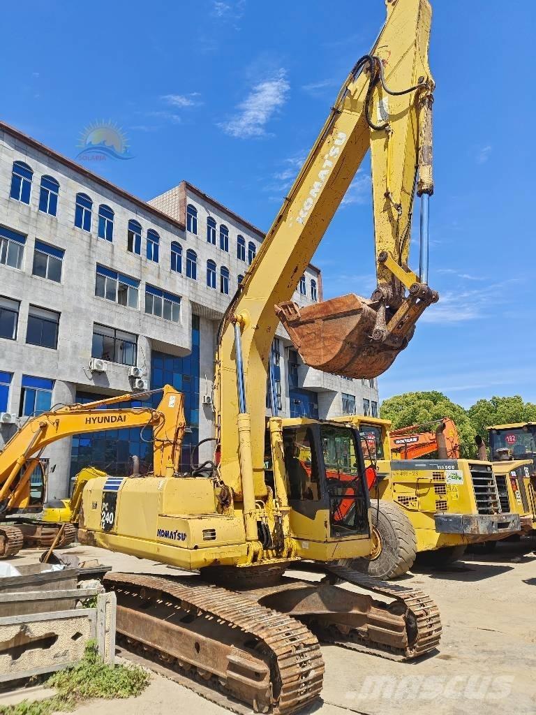 Komatsu PC 240 LC-7 Pelle sur chenilles