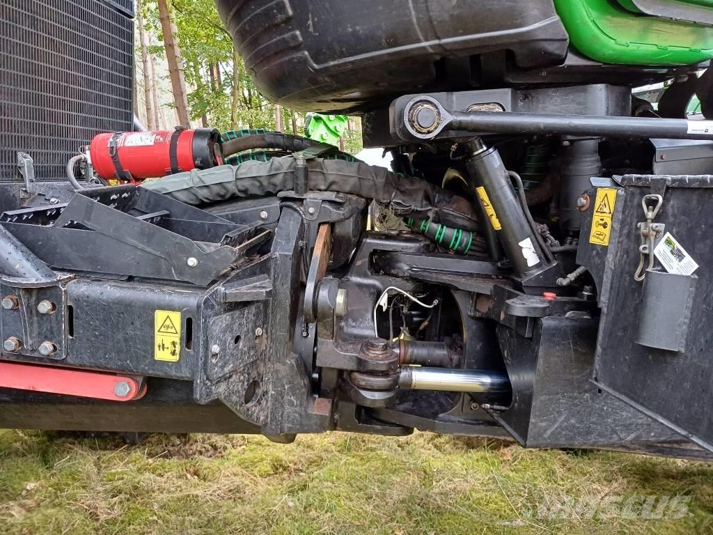 Johan Deere 1270G Abatteuse