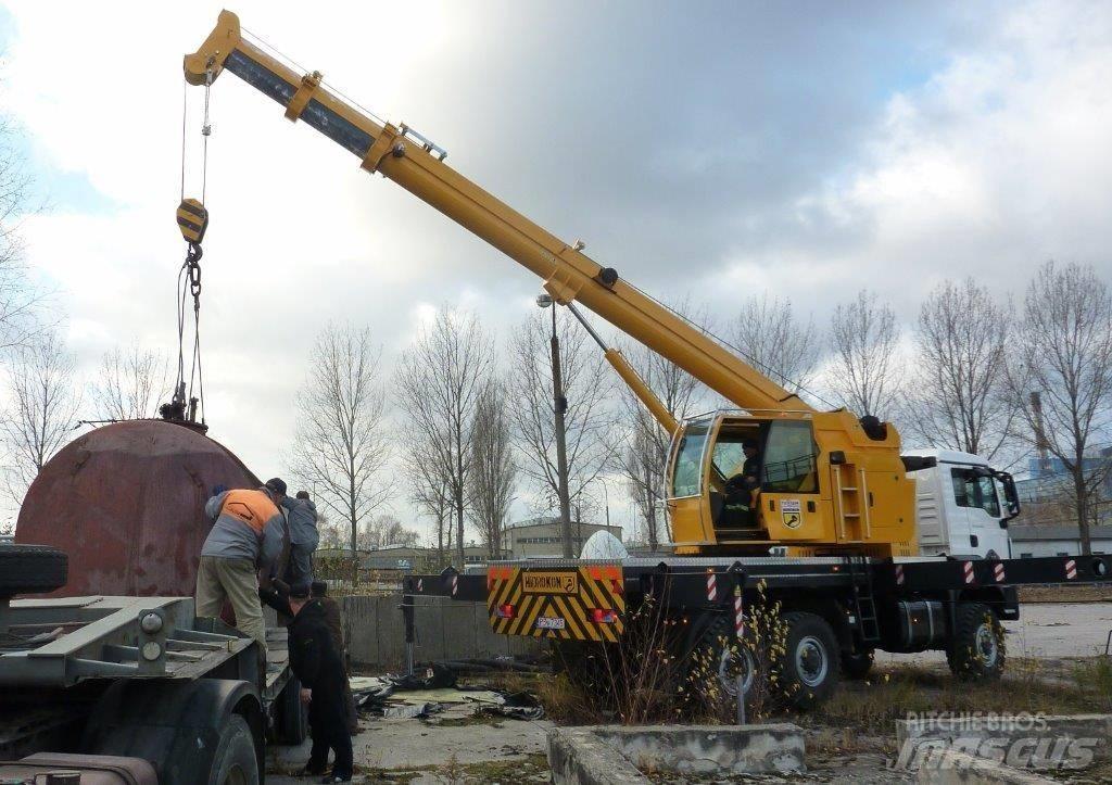 Hidrokon HK 30 18 T2 Grues tout terrain