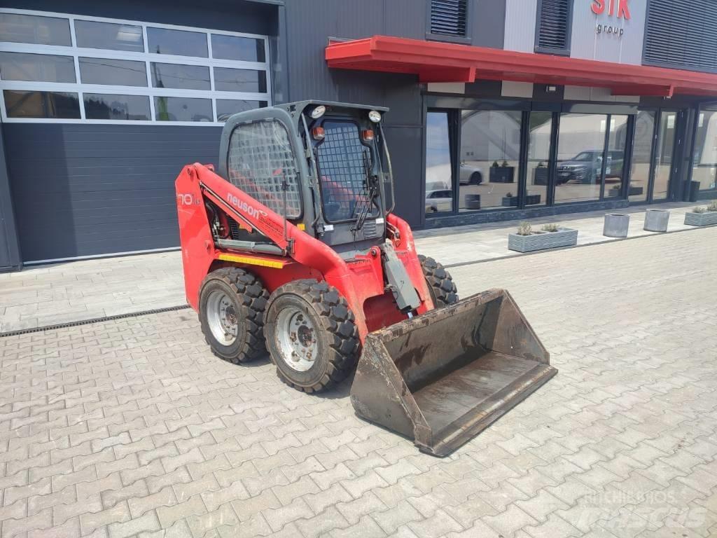Neuson 701 S Chargeuse compacte