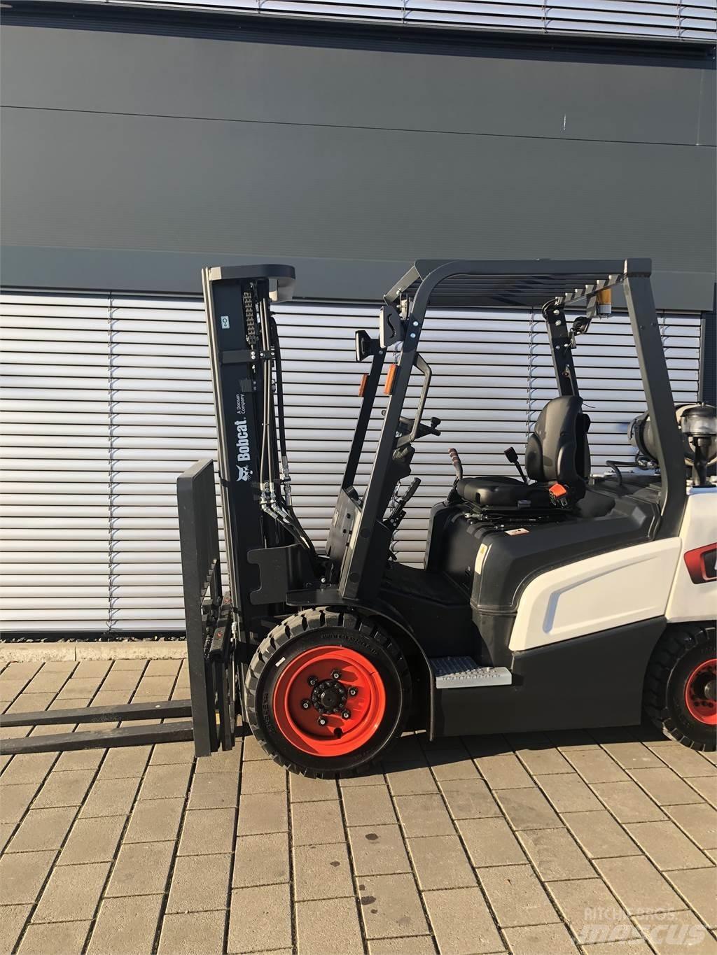  G25NXP Chariots GPL