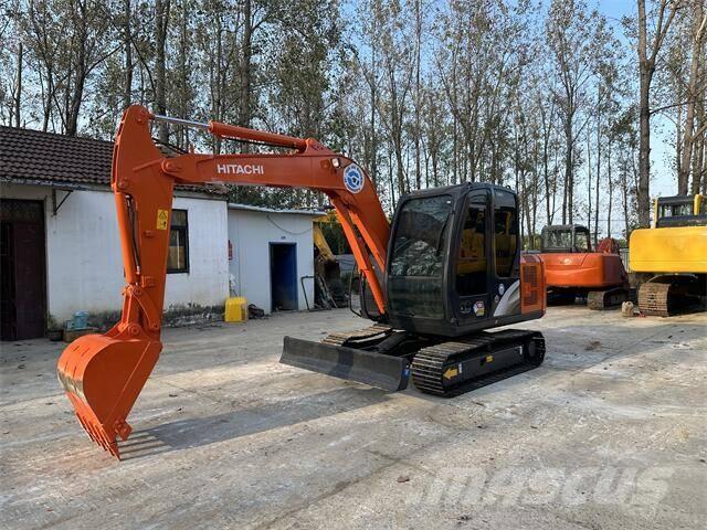 Hitachi ZX60 Pelle sur chenilles