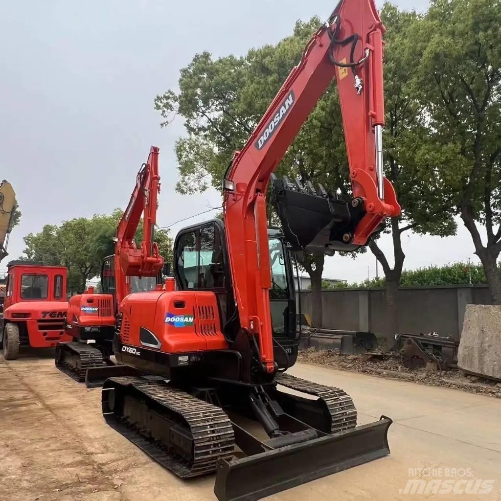 Doosan DX 60-9C Mini pelle < 7t