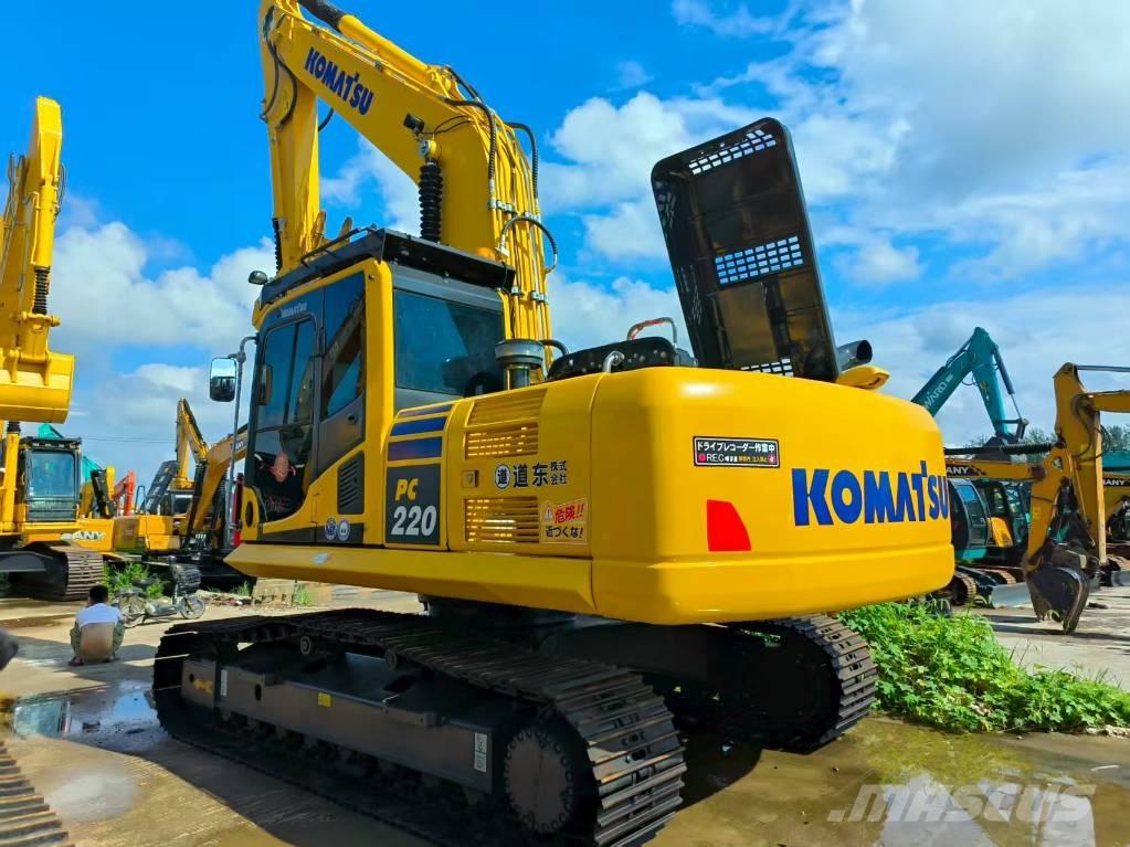 Komatsu PC 220-8 Pelle sur chenilles
