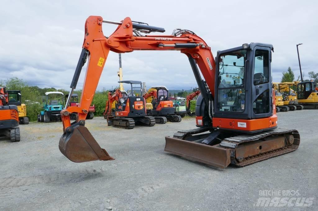 Hitachi ZX55UR-5B Mini pelle < 7t