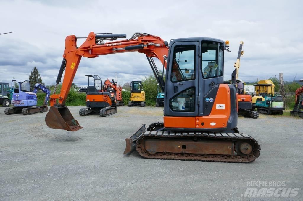 Hitachi ZX55UR-5B Mini pelle < 7t