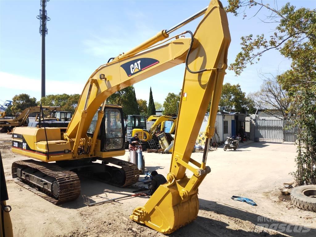 CAT 320 B Pelle sur chenilles