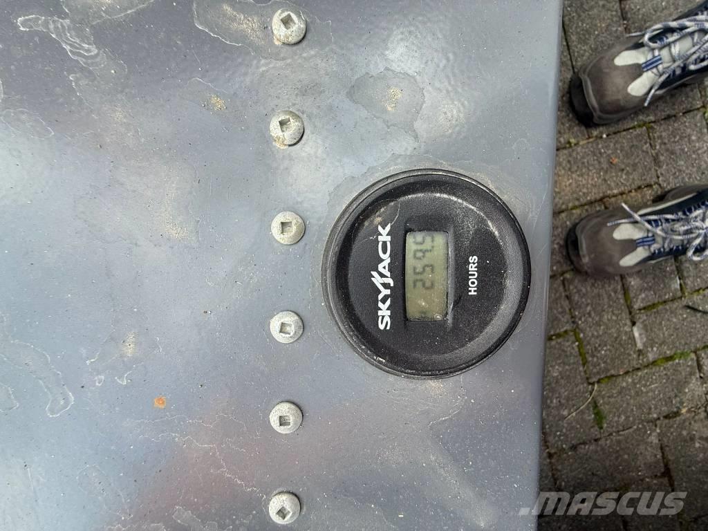 SkyJack SJ 3219 Nacelle ciseaux