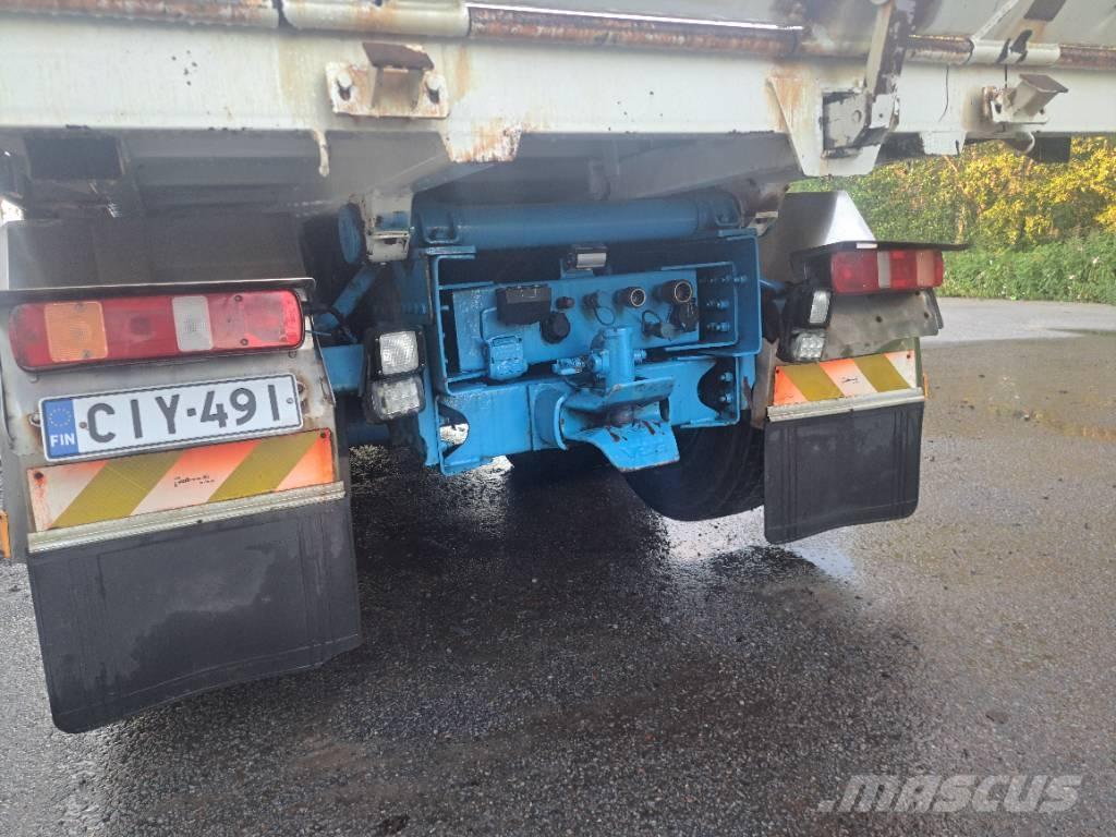 Volvo FH 12 380 Camion plateau ridelle avec grue