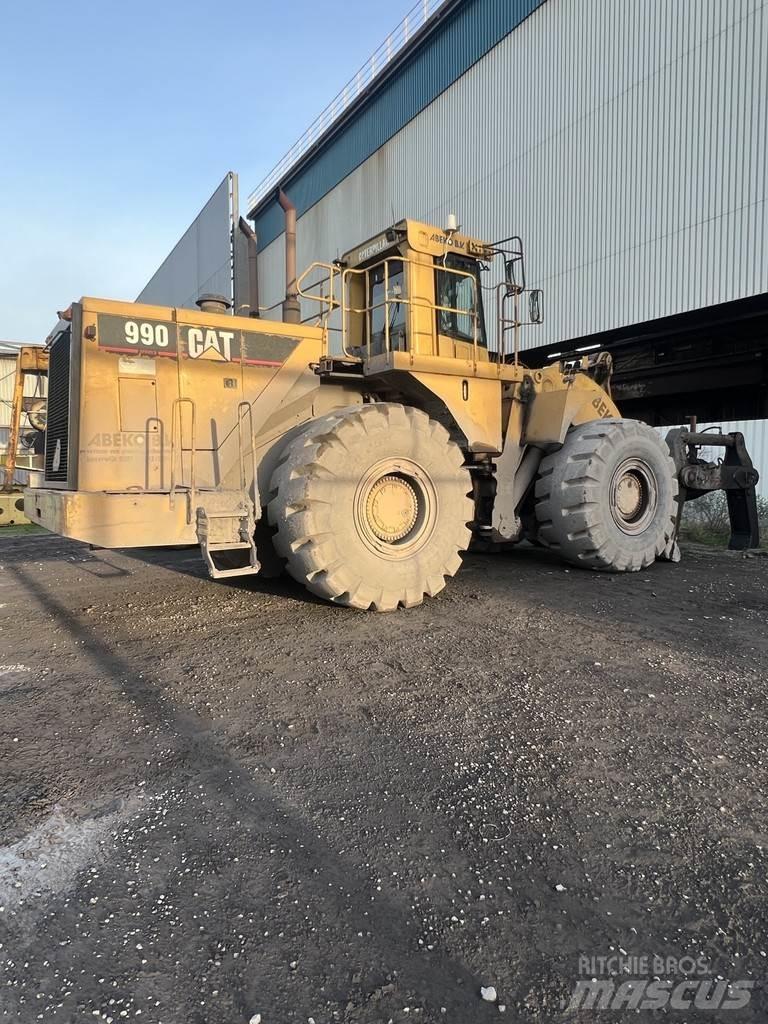CAT 990 Chargeuse sur pneus