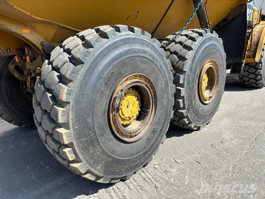 CAT 745 C Tombereau articulé