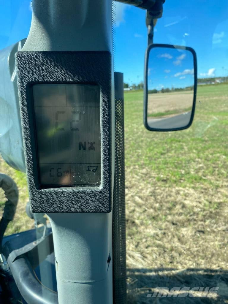 CLAAS Arion 620 Tracteur