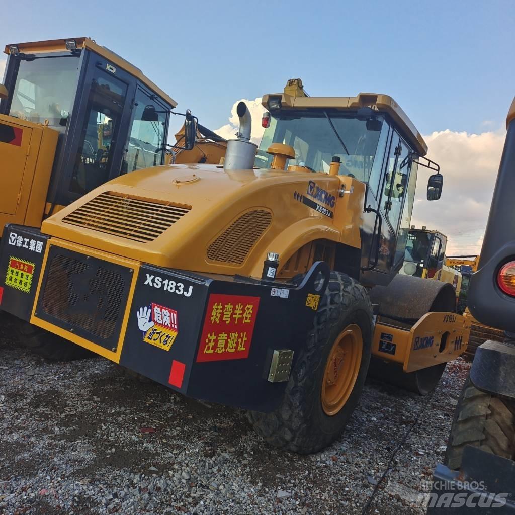 XCMG XS 183 J Rouleaux monocylindre