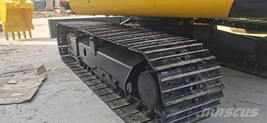 Komatsu 56-7 Pelle sur chenilles