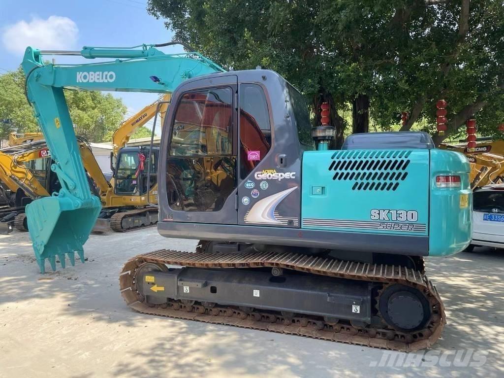 Kobelco SK130-8 Mini pelle 7t-12t