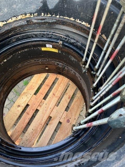  - - - 650/65X42 Pneus, roues et jantes