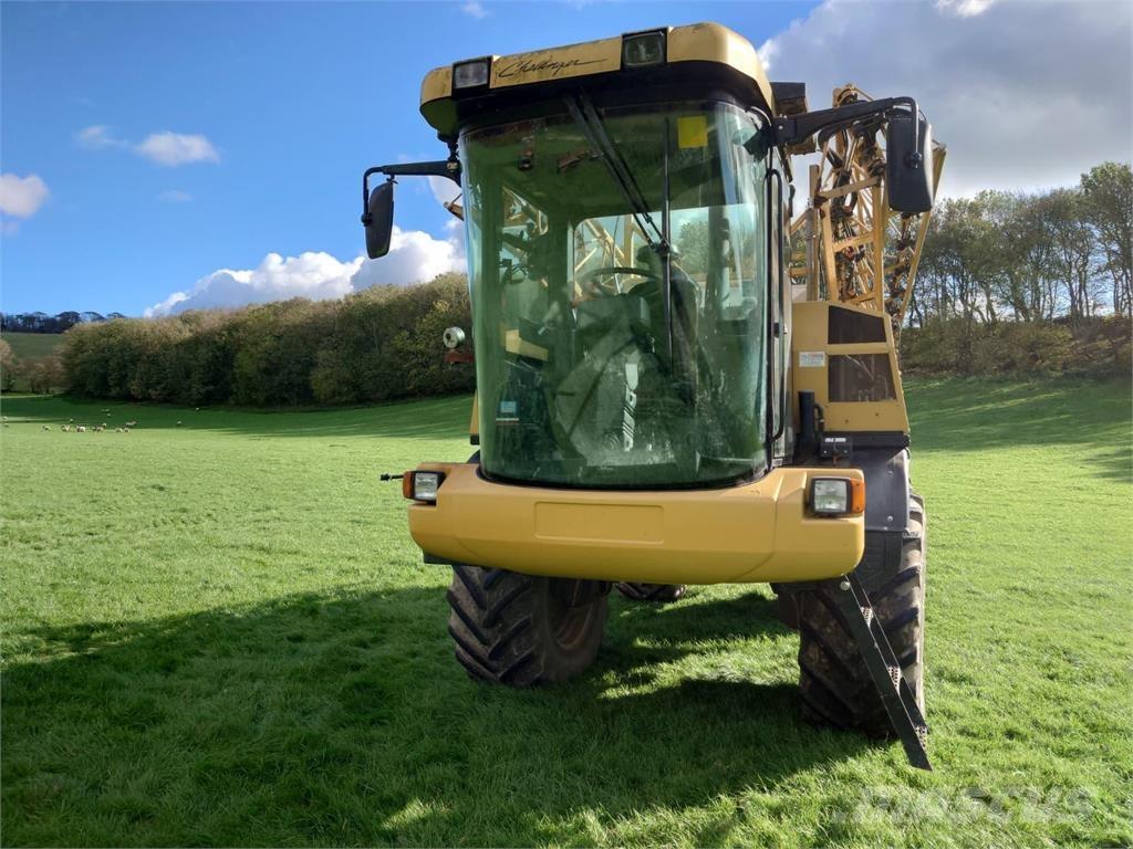 Challenger RG418 Pulvérisateurs automoteurs