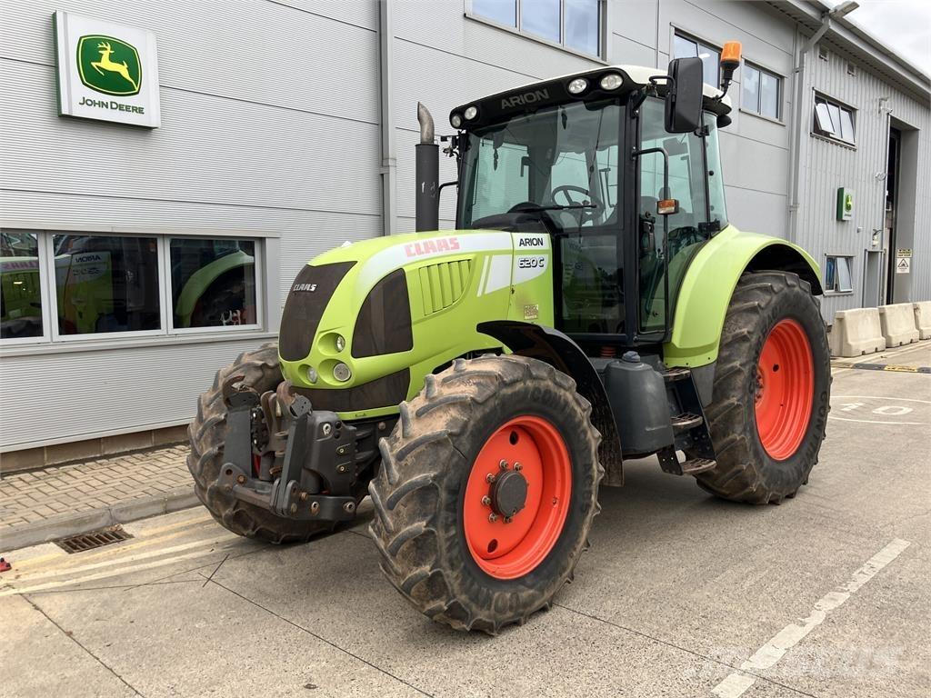 CLAAS Arion 620C Tracteur