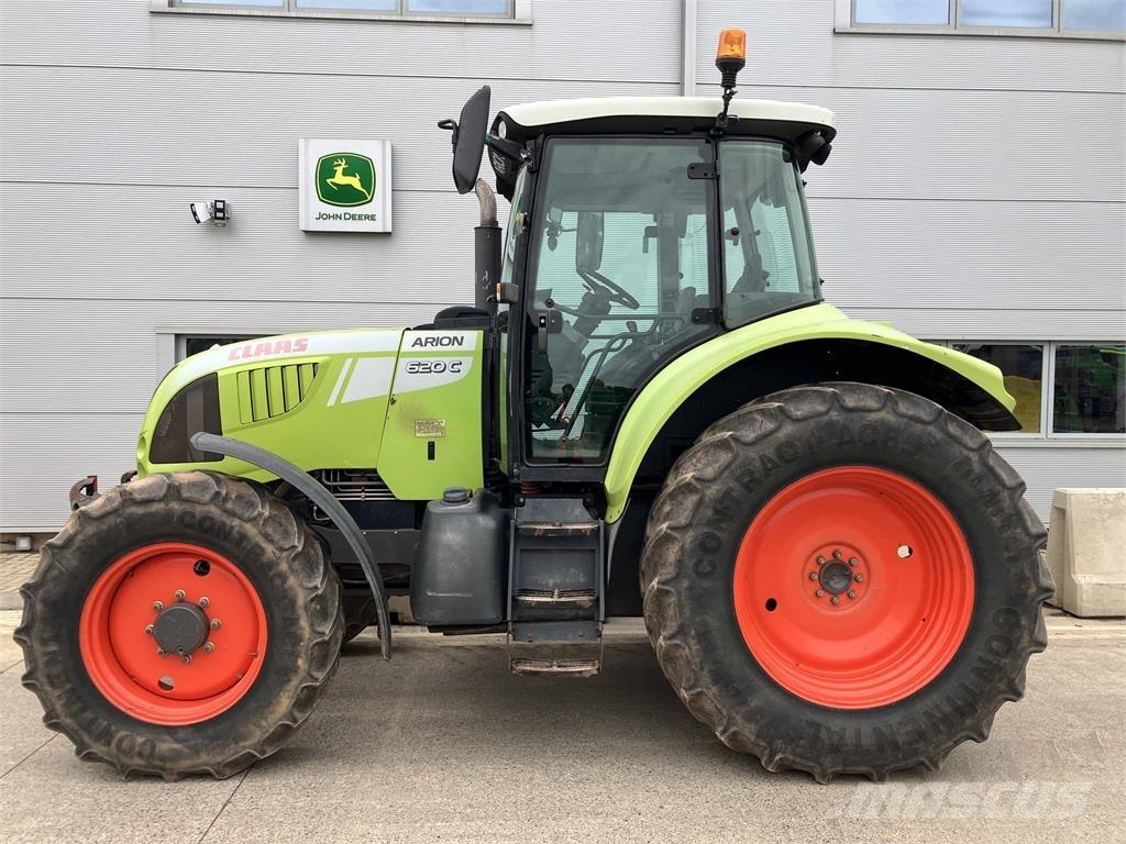 CLAAS Arion 620C Tracteur