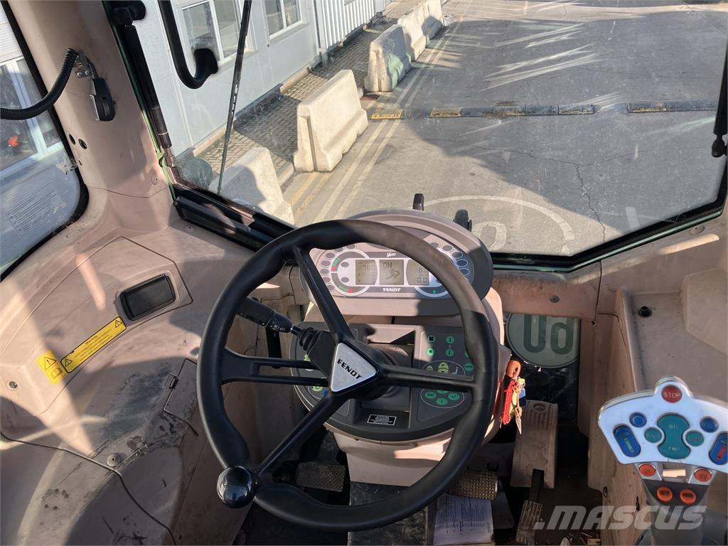 Fendt 828 Profi Plus Tracteur