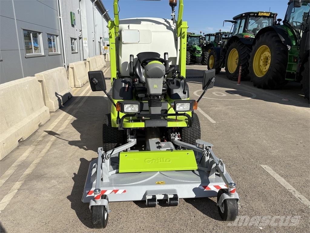 Grillo FD2200TS Tondeuses montées