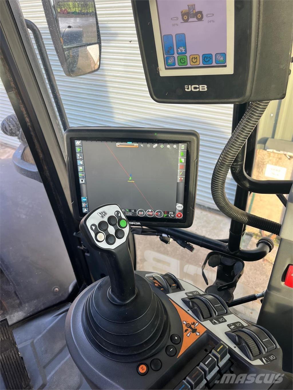 JCB Fastrac 4220 Tracteur