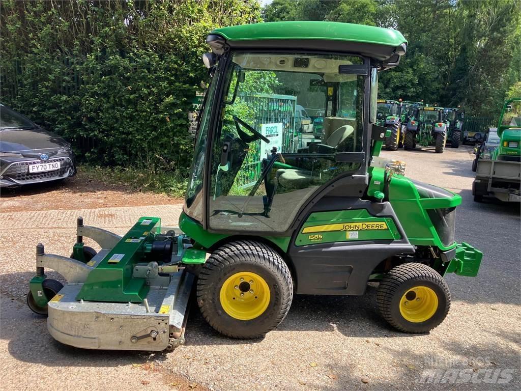 John Deere 1585 Tondeuses montées