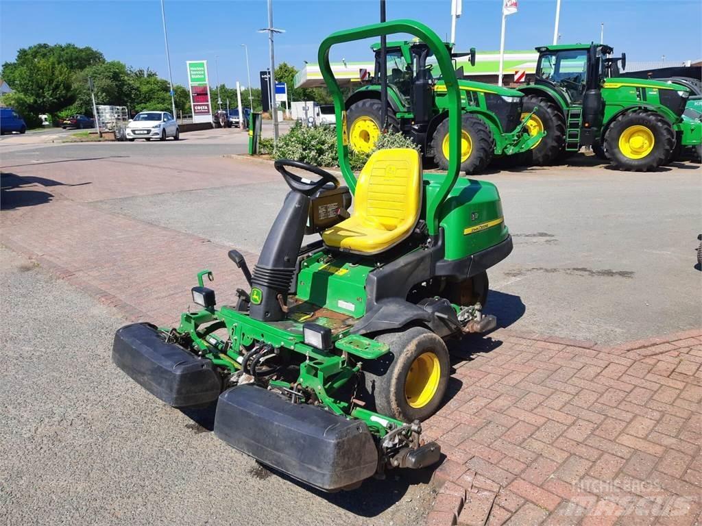 John Deere 2500EH Tondeuses à conducteur marchant