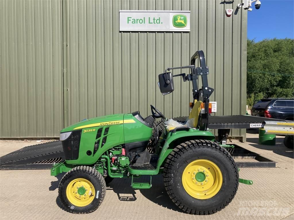 John Deere 3039R Micro tracteur