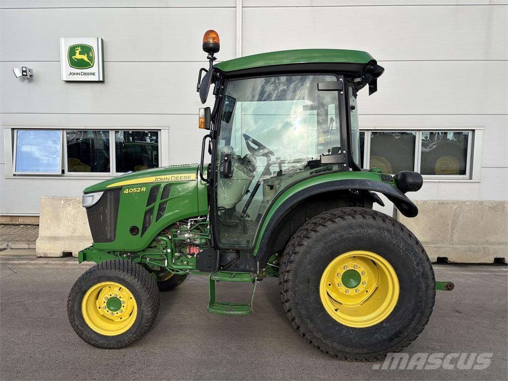 John Deere 4052R Micro tracteur