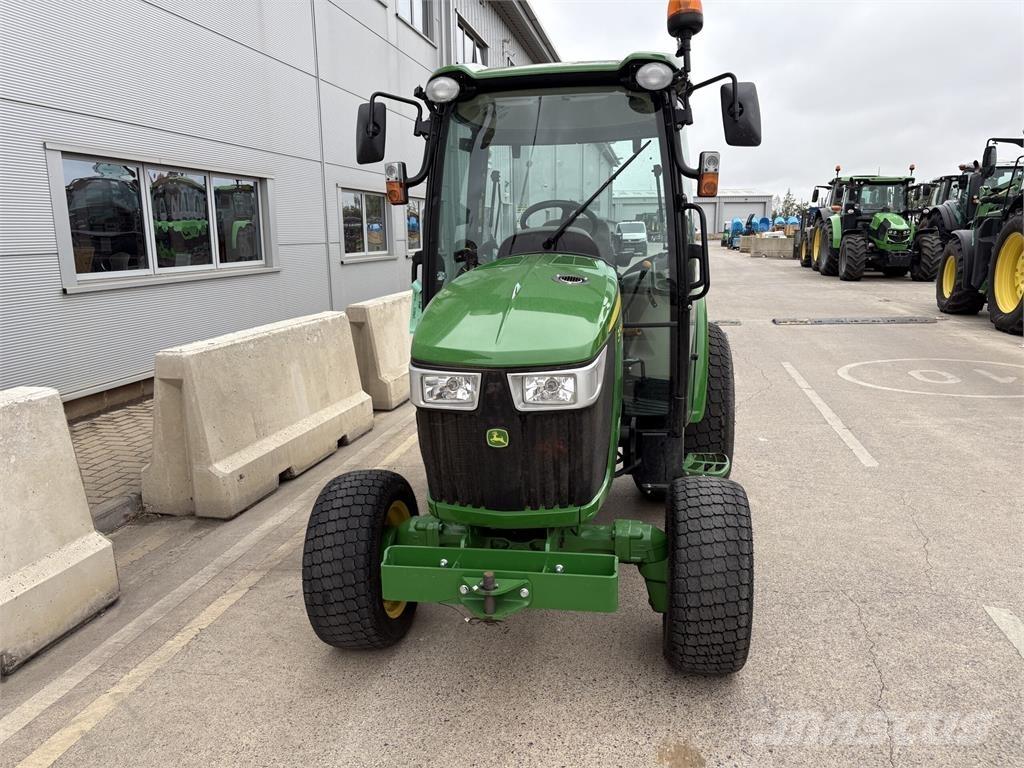 John Deere 4066R Agriculture - Autres