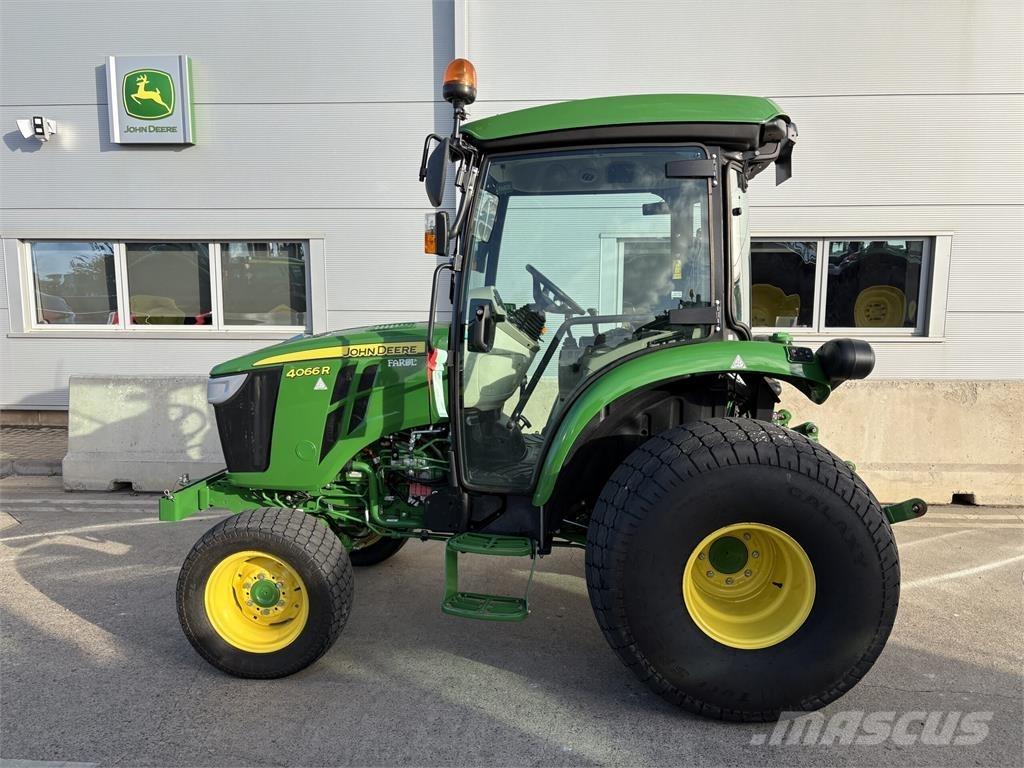 John Deere 4066R Micro tracteur
