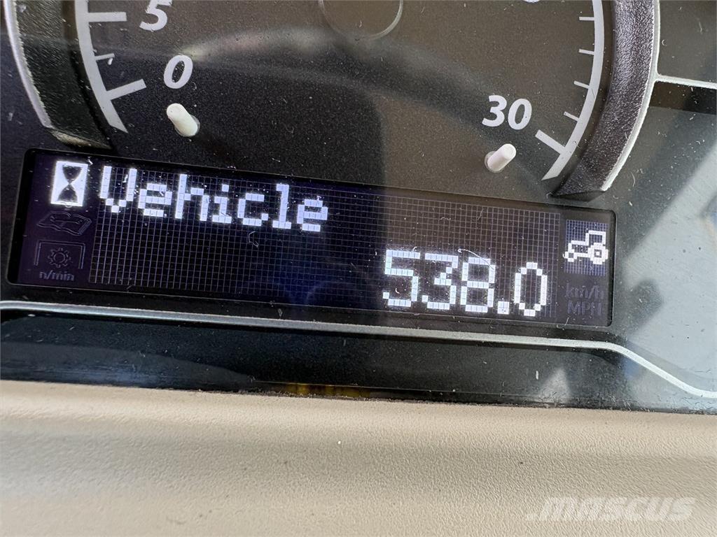 John Deere 4066R Micro tracteur