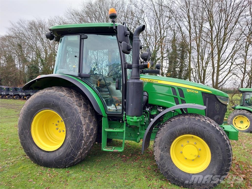 John Deere 5100M Tracteur