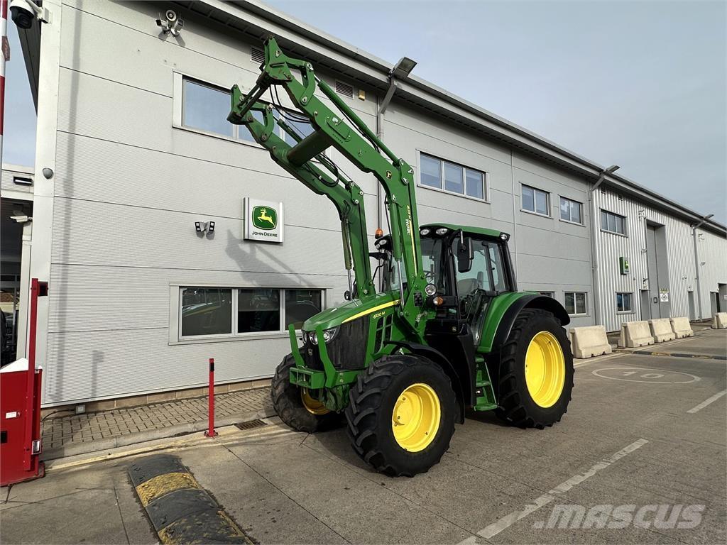 John Deere 6120M Tracteur