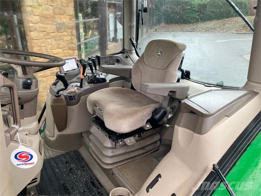 John Deere 6125R Tracteur