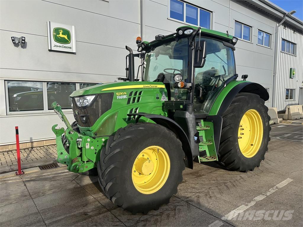 John Deere 6130R Tracteur