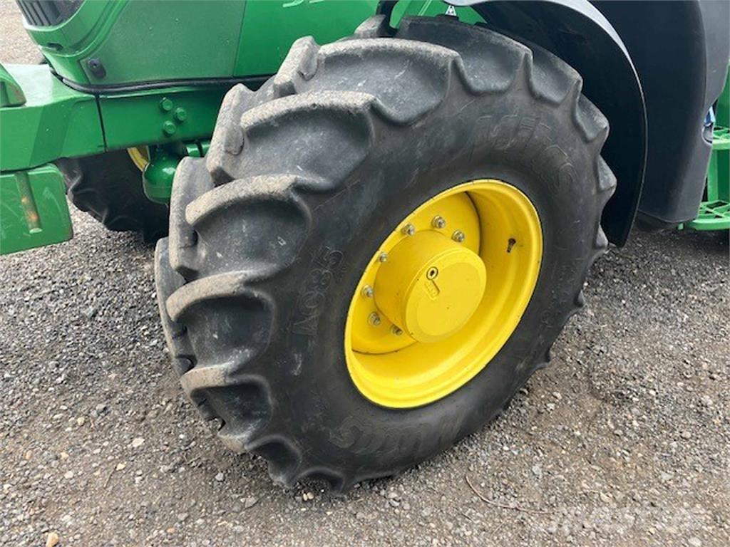John Deere 6145M Tracteur