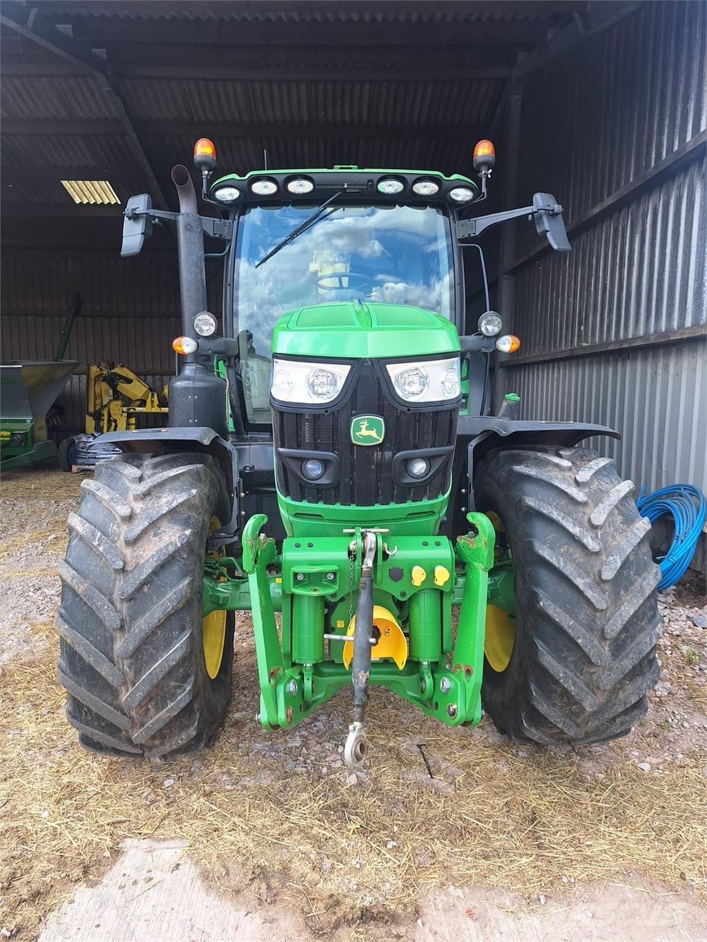 John Deere 6155R Tracteur