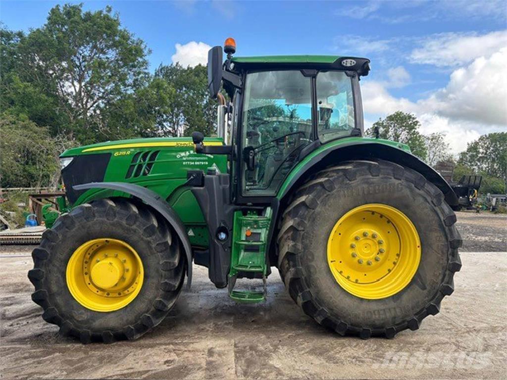 John Deere 6215R Tracteur