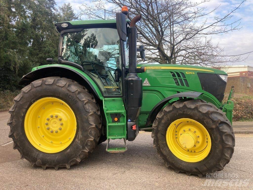 John Deere 6215R Tracteur