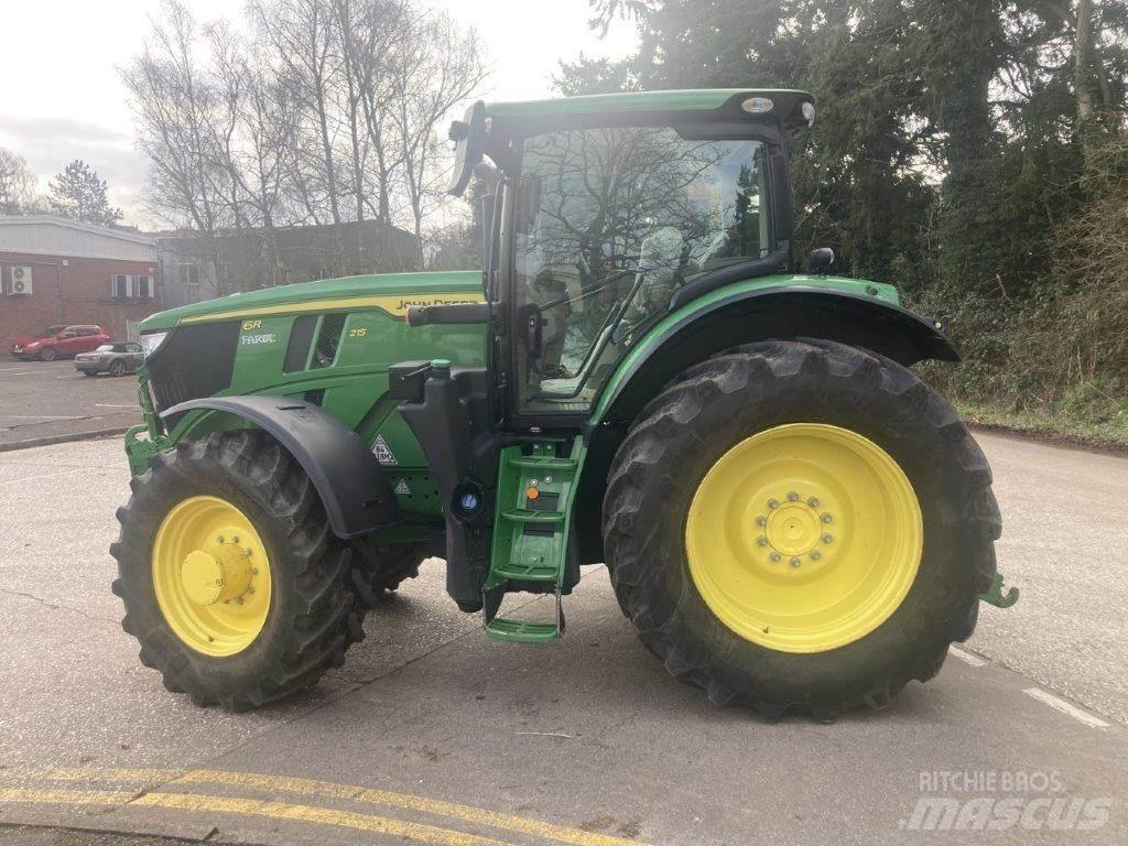 John Deere 6215R Tracteur