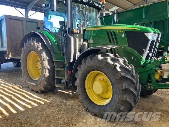 John Deere 6215R Tracteur