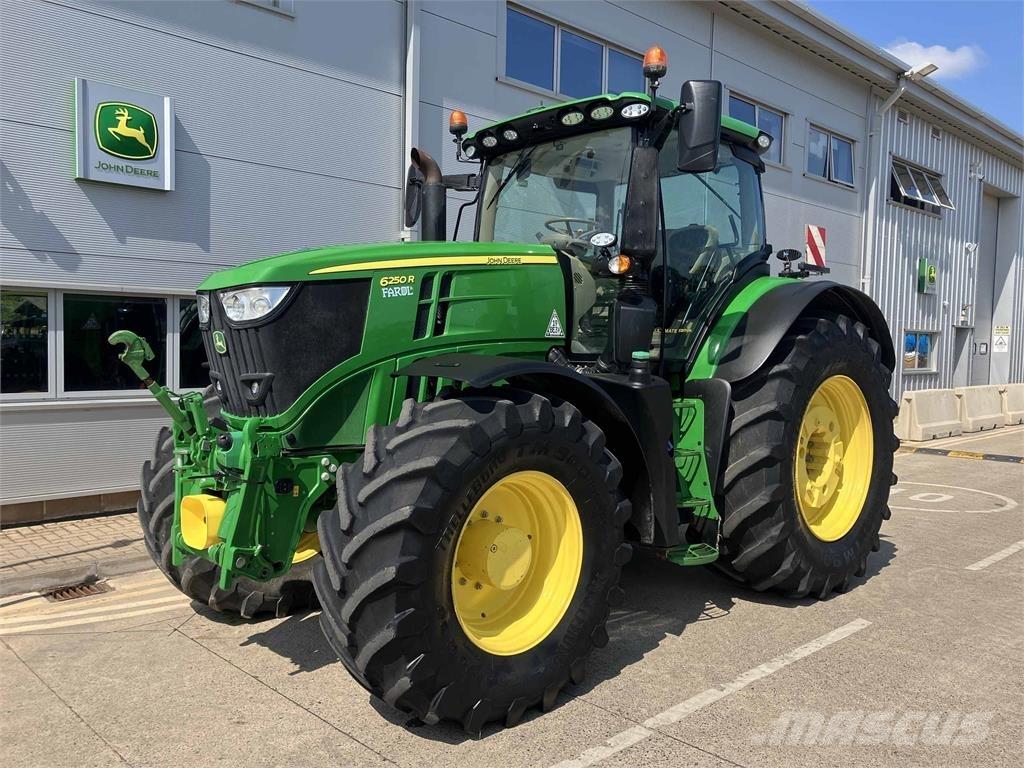 John Deere 6250R Tracteur