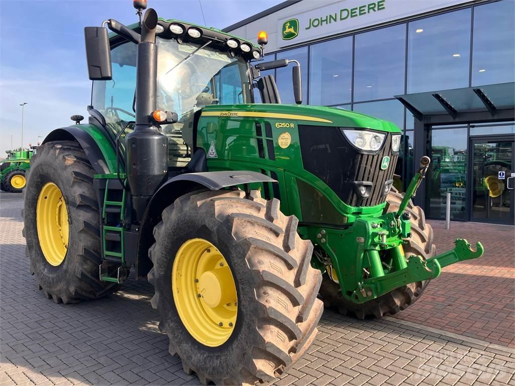 John Deere 6250R Tracteur