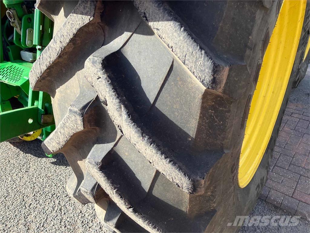 John Deere 6R 215 Tracteur