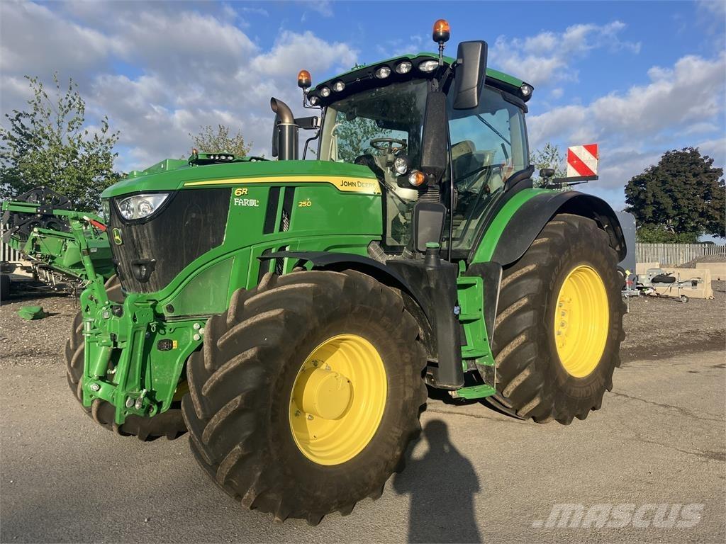 John Deere 6R 250 Tracteur