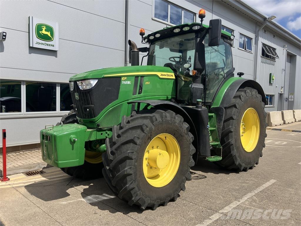 John Deere 6R 250 Tracteur