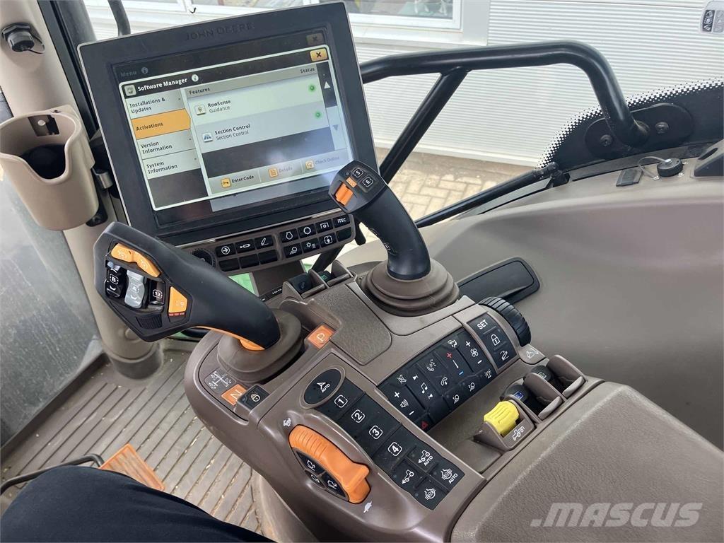 John Deere 6R 250 Tracteur